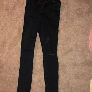 Black skinny jeans